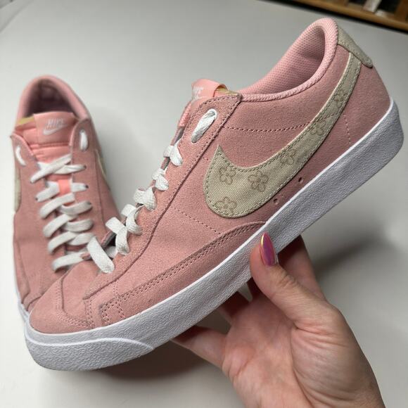 Nike Blazer Low '77 By You Custom Floral Check Pink Sneakers - Picture 1 of 6